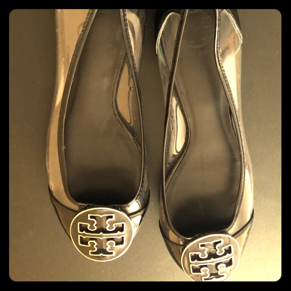 Tory Burch Auth Reva Audrey Sz 7 With black tip